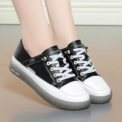 Women's Lace-up Breathable Soft Leather Sneakers  Casual Fashionable Sports Shoes Vulcanized  Summer Flat Low Heel Shoes